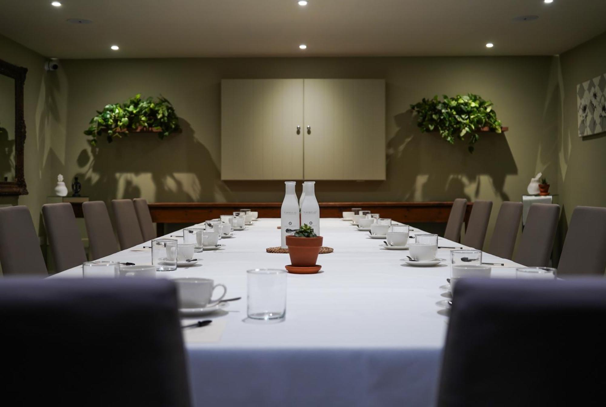 All Saints Resort Bury St. Edmunds Esterno foto