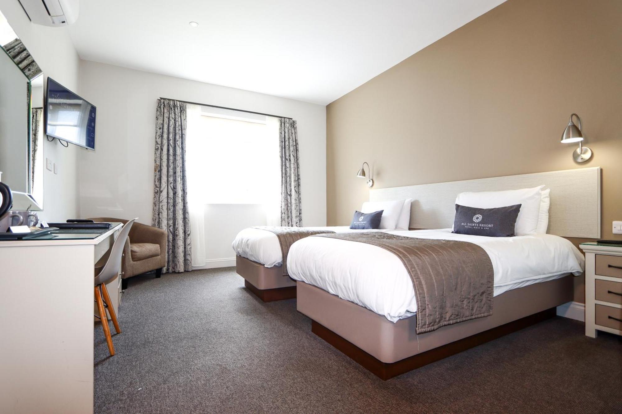 All Saints Resort Bury St. Edmunds Esterno foto